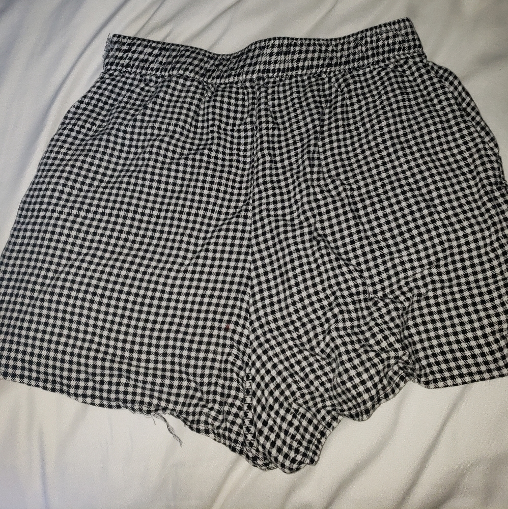 plaid shorts